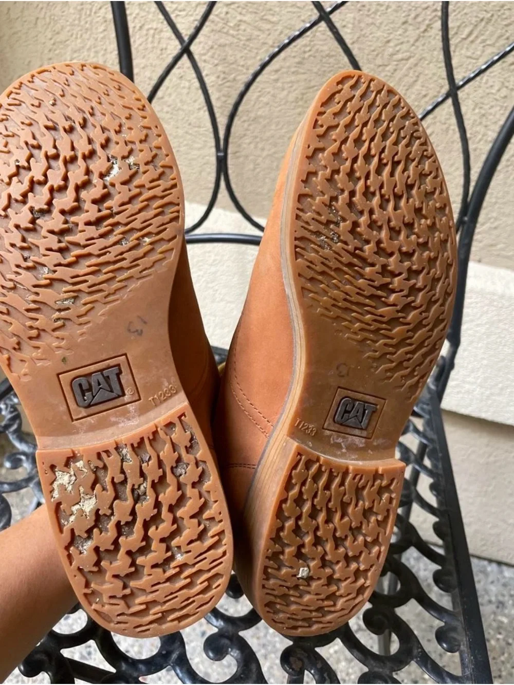 Caterpillar caramel Brown Suede Lace-Up Ankle Boots (two tiny holes) still good